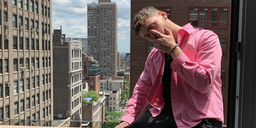 Ouça "Focus" nova música de Bazzi com o rapper 21 Savage
