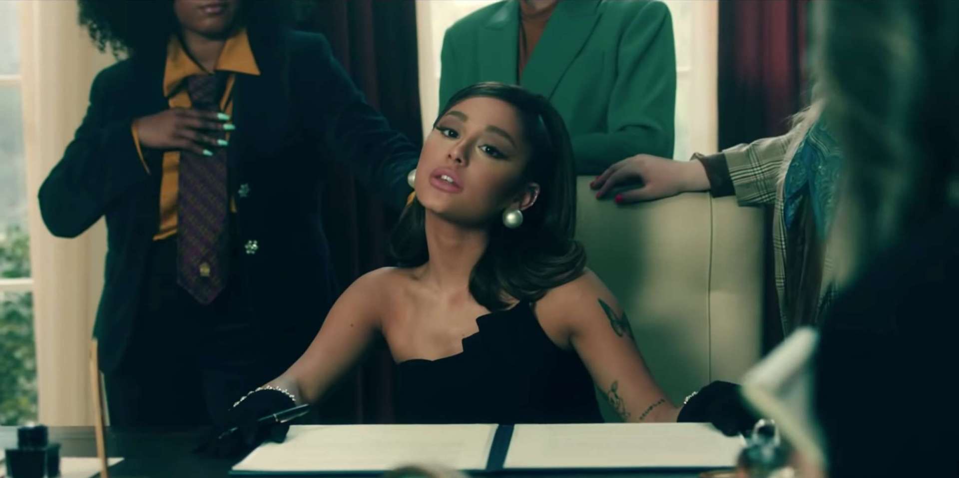 Positions - Ariana Grande