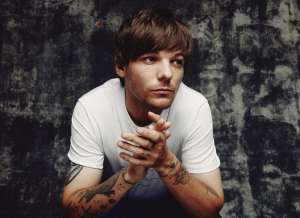 louis tomlinson walls volta para o topo das paradas