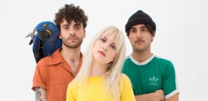 o paramore é um dos artistas que já está gravando músicas novas