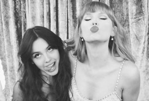 taylor swift deja vu