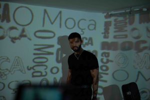 dfonnso "ô moça"