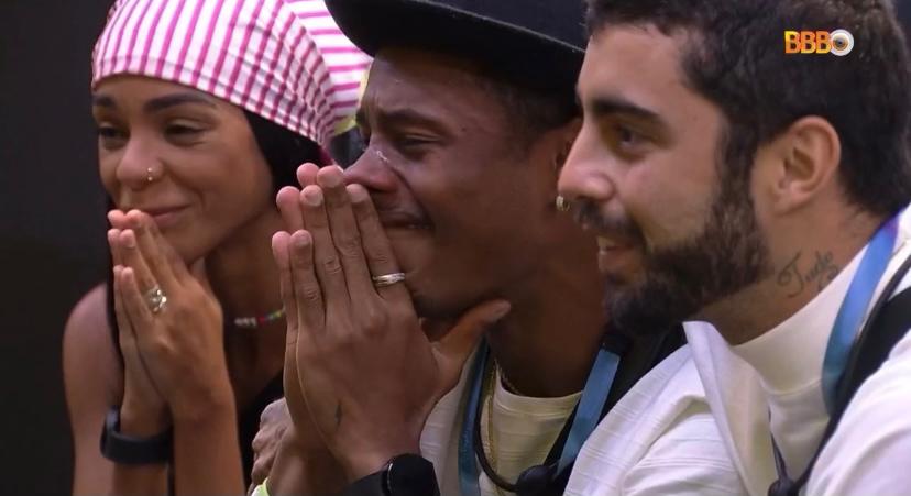 Almoço dos anjos P.A e Pedro Scooby tem emoção