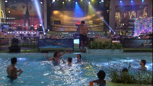 bbb22 festa piscina
