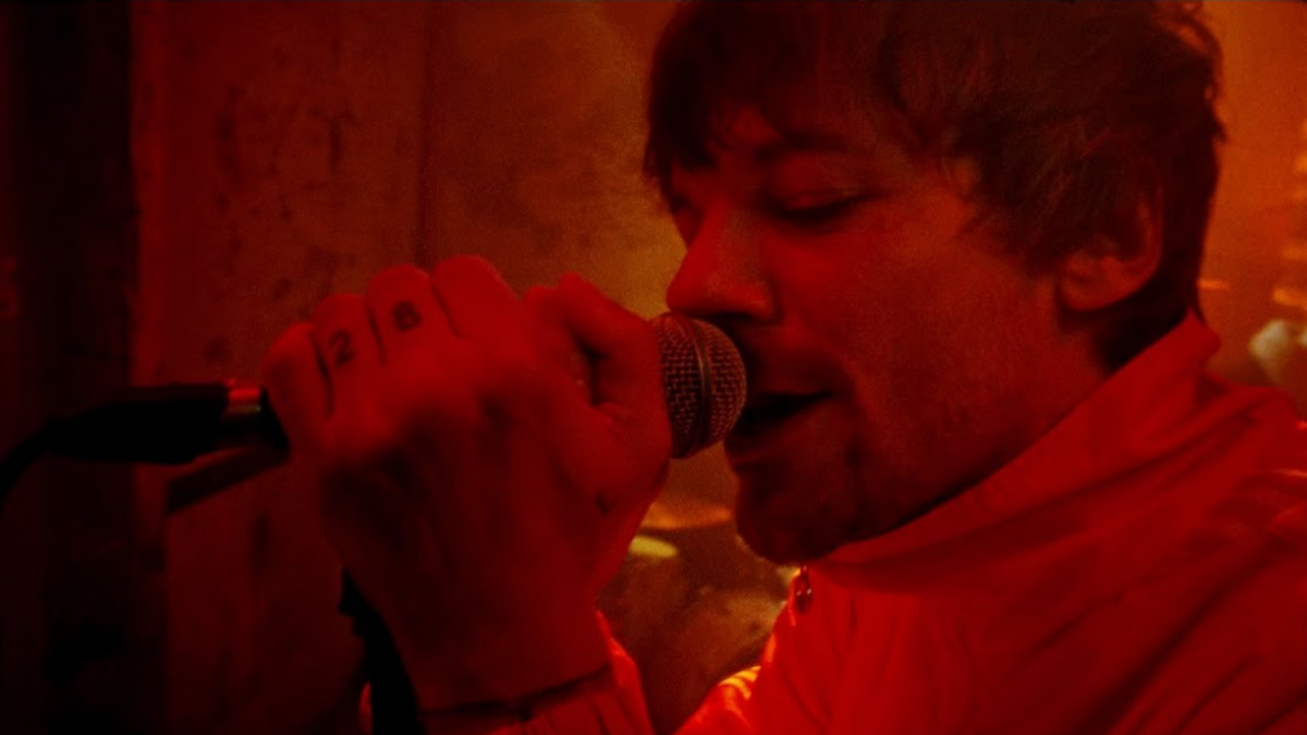out of my system clipe