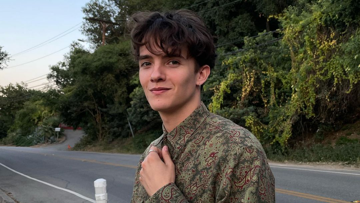noah urrea now united