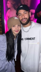 lisa blackpink neymar