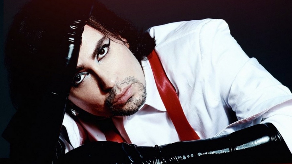 johnny hooker clube da sofrência