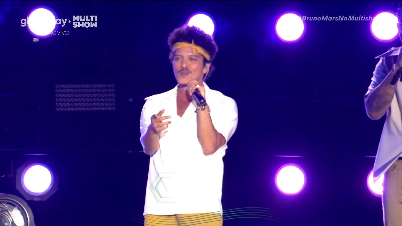 the town melhor show bruno mars