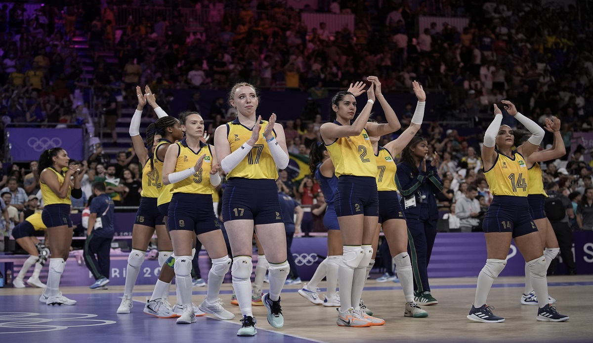 2024.08.08 - Jogos Olímpicos Paris 2024 - Vôlei feminino - Brasil enfrenta os EUA na semifinal olímpica. Foto: Alexandre Loureiro/COB.