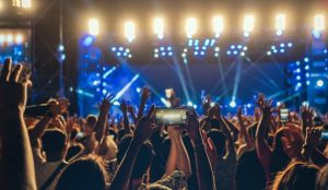 distribuição de água em grandes eventos / shows internacionais