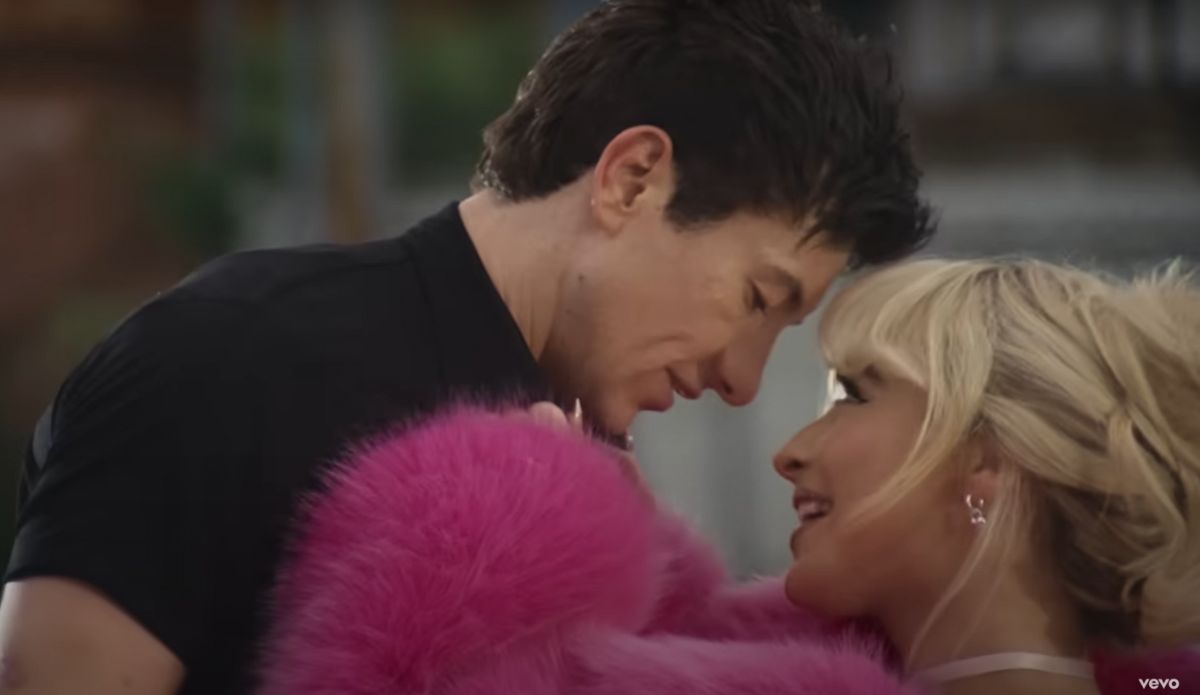Sabrina Carpenter e Barry Keoghan