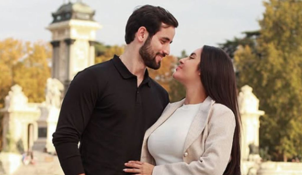 Matteus e Isabelle anunciam término