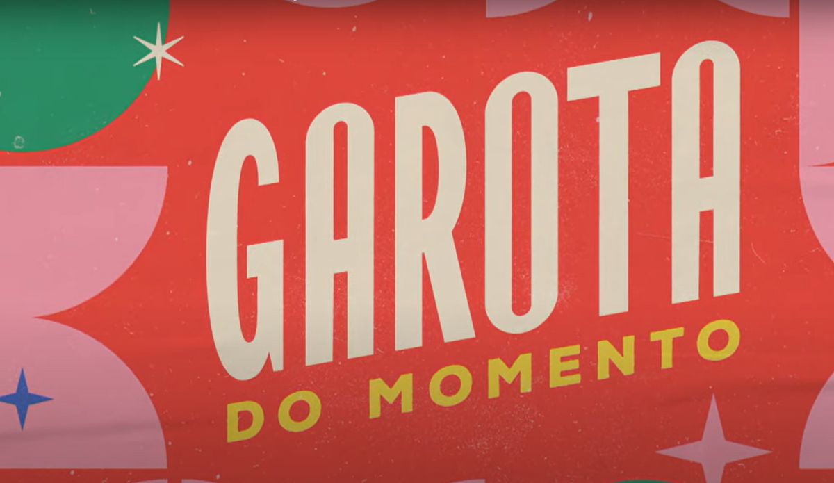 Resumo "Garota do Momento"