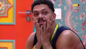 Vinícius leva punição no BBB 25