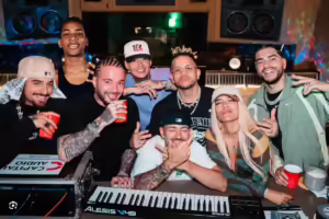 "+57" música de j balvin karol g é alvo de críticas