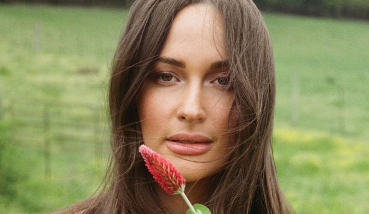 kacey musgraves fará seu primeiro show no brasil em festival sertanejo