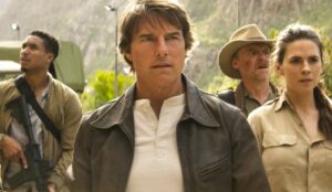tom cruise em imagem do filme "missão: impossível - o acerto final"