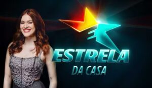 Ana Clara com o logo do programa Estrela da Casa ao fundo