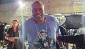 O ator Lester Speight, da série "Eu, a Patroa e as Crianças" está de passagem pelo Brasil