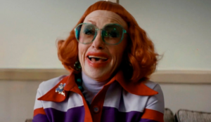 Tia Gladys, personagem de "A Hora do Mal"