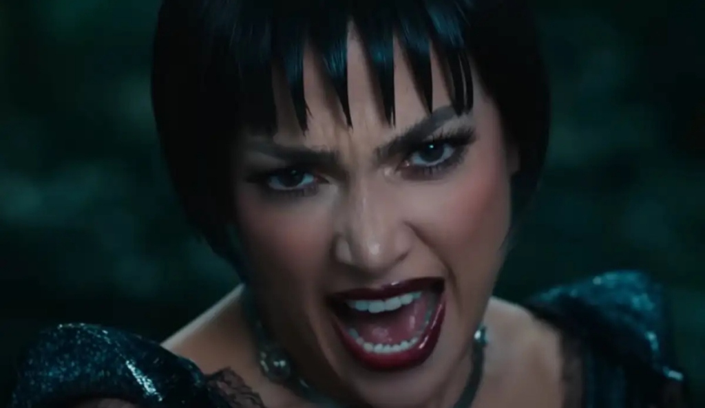 Jennifer Lopez no remake de "O Beijo da Mulher Aranha"