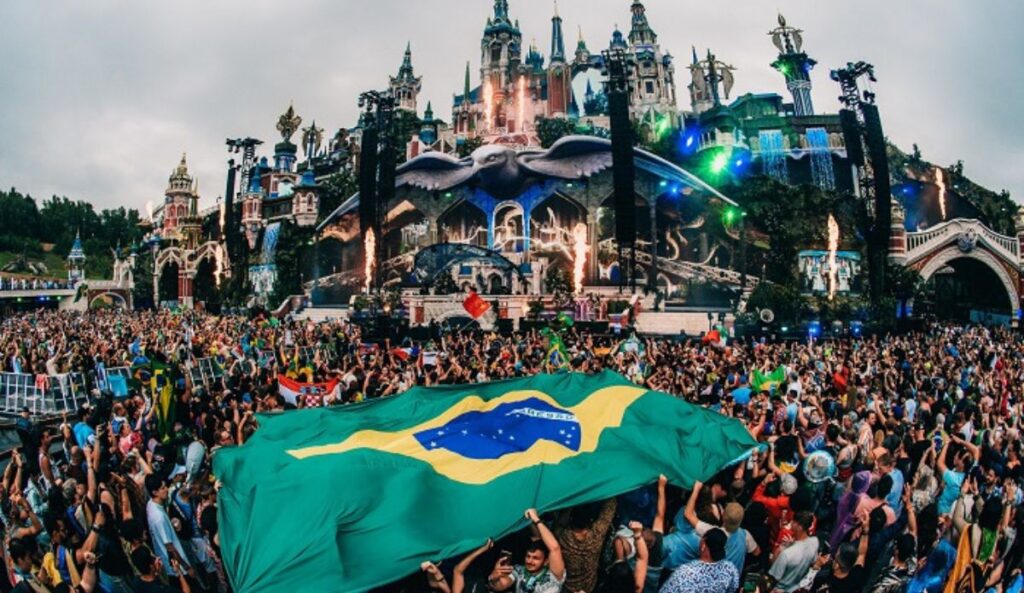 Foto divulgação do público presente no Tomorrowland Brasil