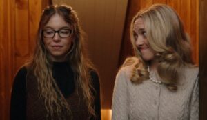 "A Empregada", filme com Sydney Sweeney e Amanda Seyfried