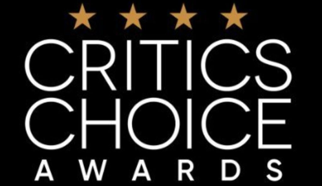 Logotipo oficial do Critics Choice Awards com quatro estrelas douradas sobre fundo preto.