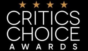 Logotipo oficial do Critics Choice Awards com quatro estrelas douradas sobre fundo preto.