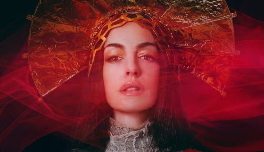 Anne Hathaway para o filme "Mother Mary"