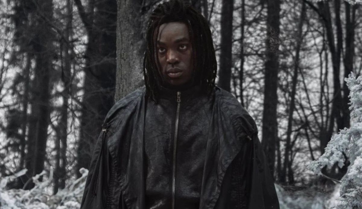 Paapa Essiedu como Snape na série de "Harry Potter"