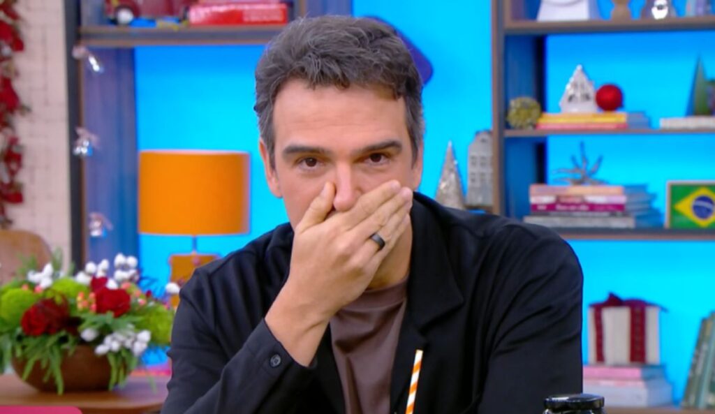 Tadeu Schmidt anuncia semana turbo com duas eliminações no BBB 26