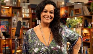 tiny desk brasil tulipa ruiz