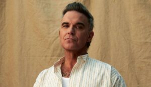 Robbie Williams anuncia show no Brasil