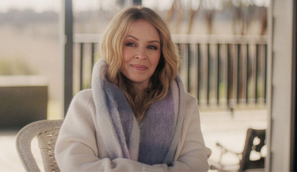 Kylie Minogue em trecho de seu documentário na Netflix