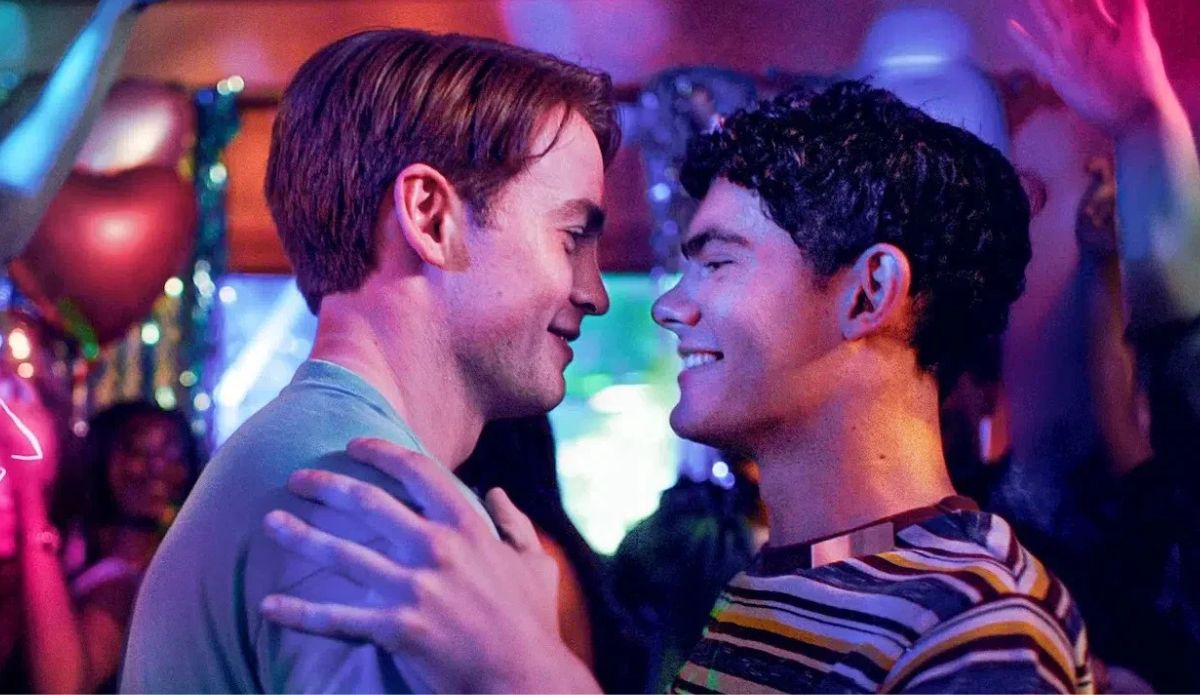 Kit Connor e Joe Locke em "Heartstopper"