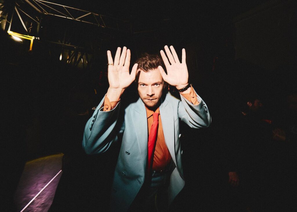 Harry Styles no palco em show no Brasil com a Together Together Tour