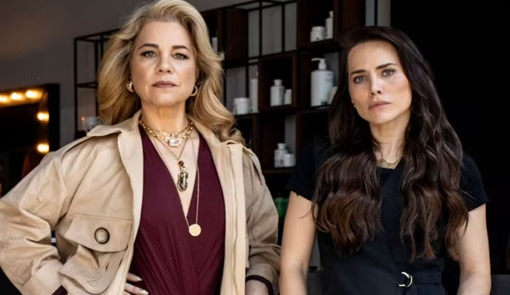 Pilar e Adriana se enfrentam em salão de beleza nos capítulos de "Quem Ama Cuida" entre 13 e 18 de julho.