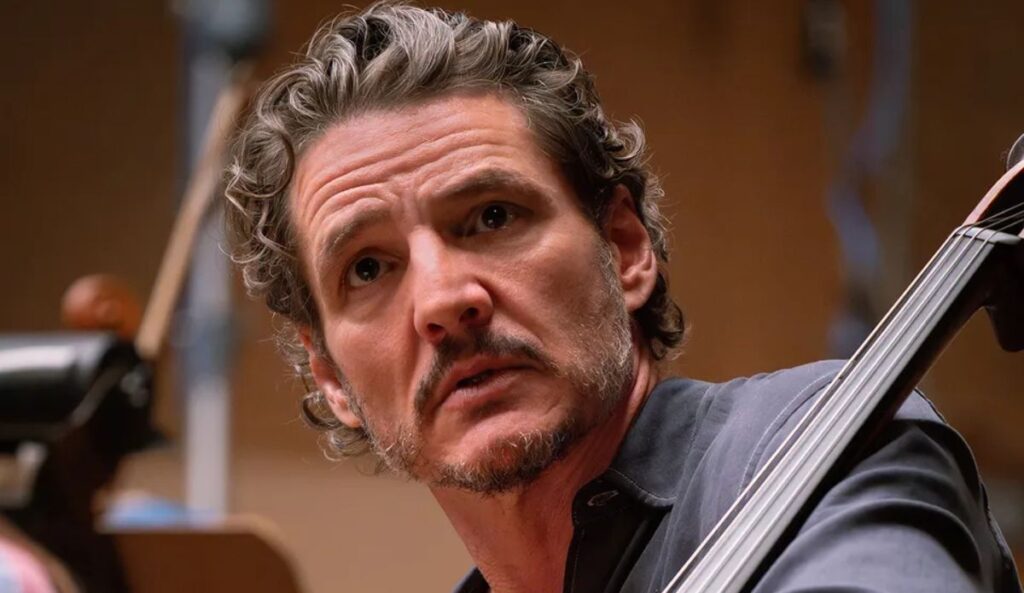 Pedro Pascal interpreta o violoncelista Alex Serian em cena de "Behemoth!", novo drama musical dirigido por Tony Gilroy.